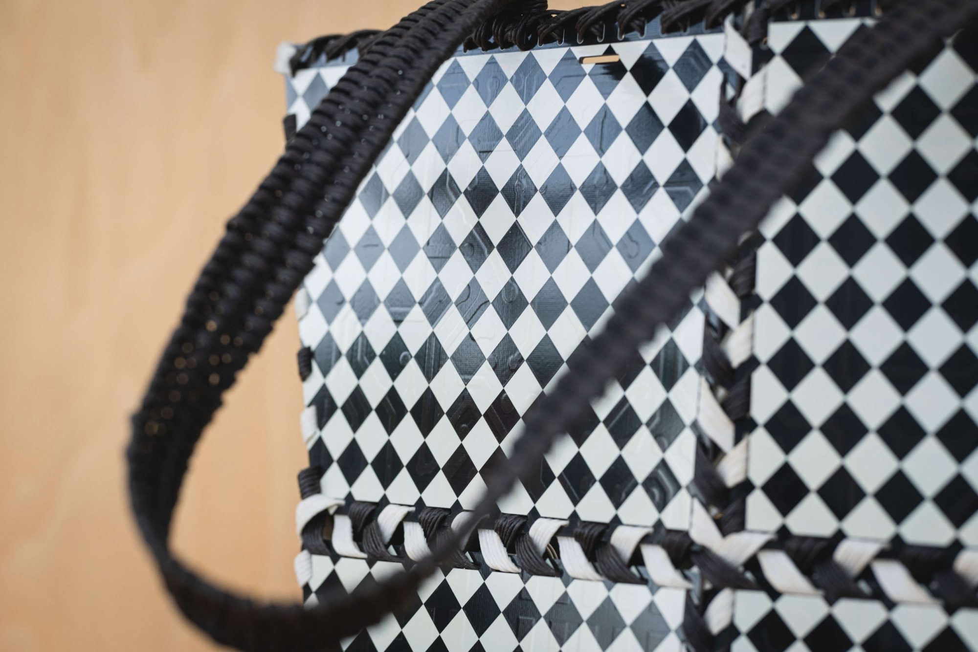 &banki - お出かけバッグ ｜ 株式会社ワイ・ケー電子